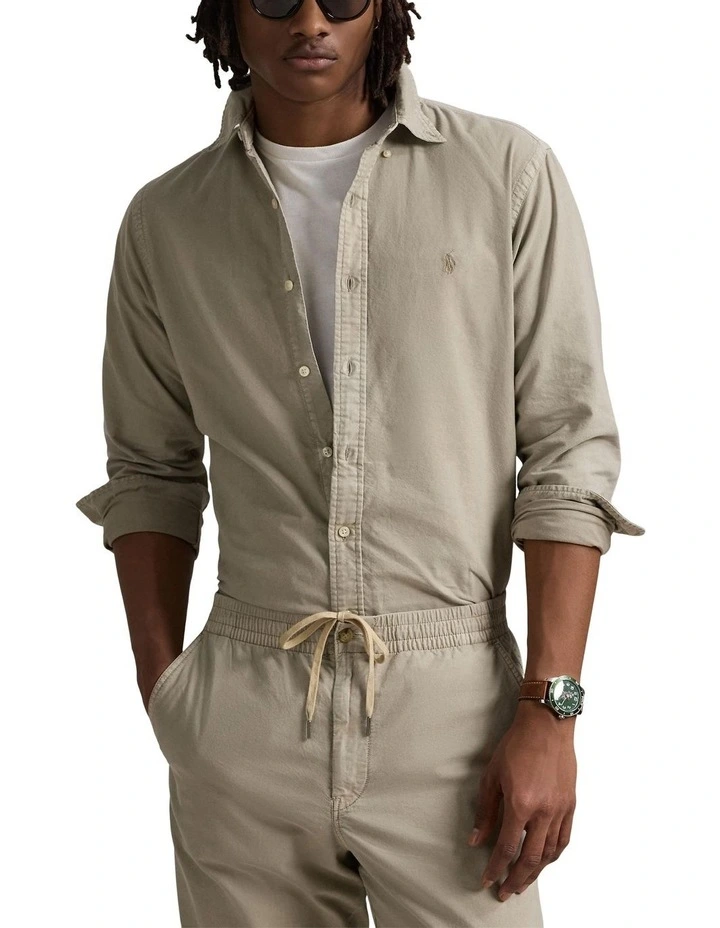 Classic Fit Mineral-Dyed Oxford Shirt in Green image 1
