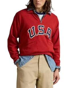 Vintage Fit USA Collared Sweatshirt in Red