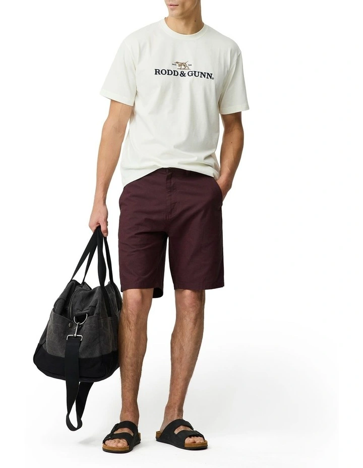 The Gunn 9 Short in Oxblood image 2