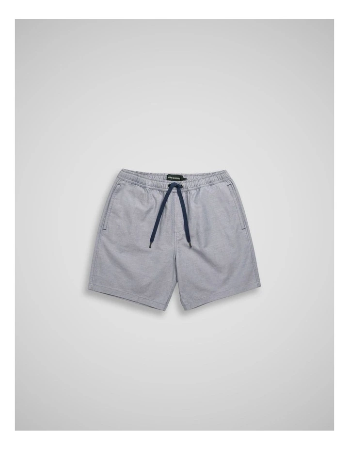 7 Inch Resort Short in Denim image 4
