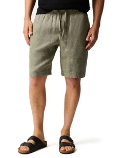 Linen 9 Resort in Kelp