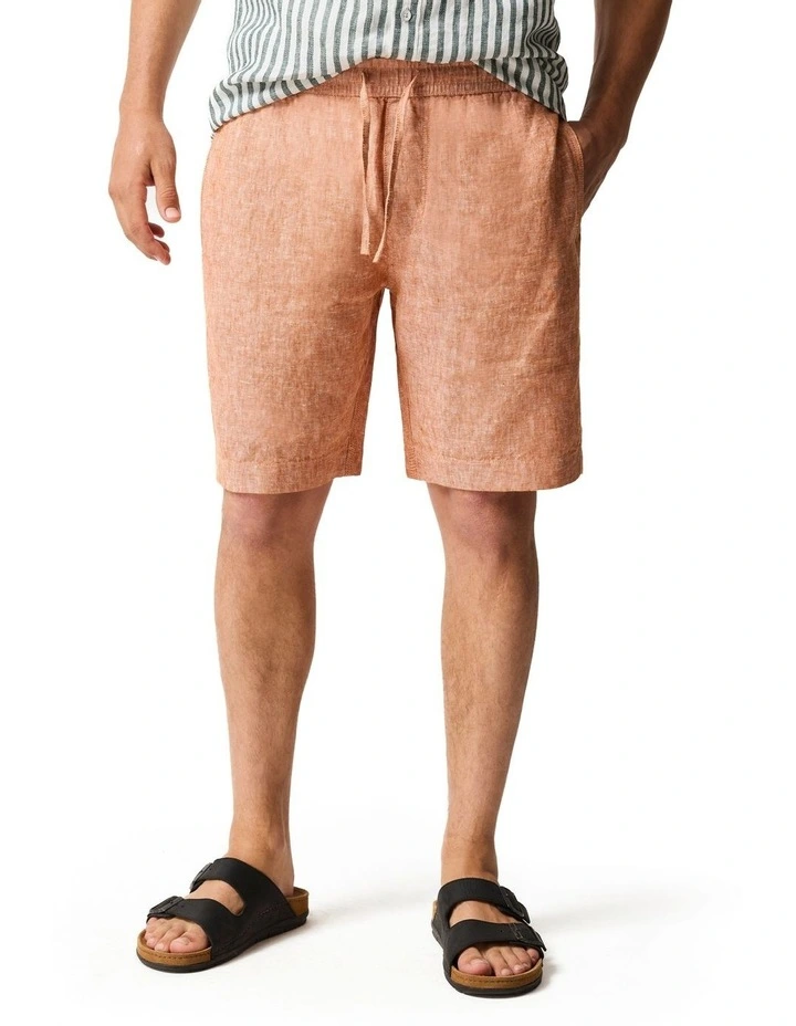 Linen 9 Resort in Yam image 1
