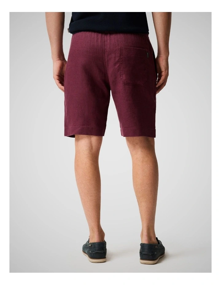 Linen 9 inch Resort Short in Oxblood image 3
