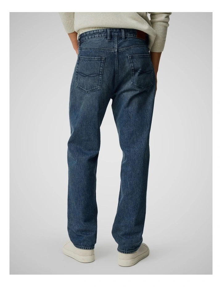 Dunearn Regular Leg Loose Fit Jeans in Washed Indigo image 3