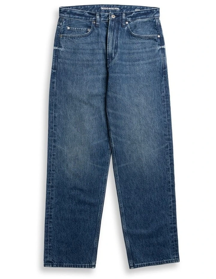 Dunearn Regular Leg Loose Fit Jeans in Washed Indigo image 4
