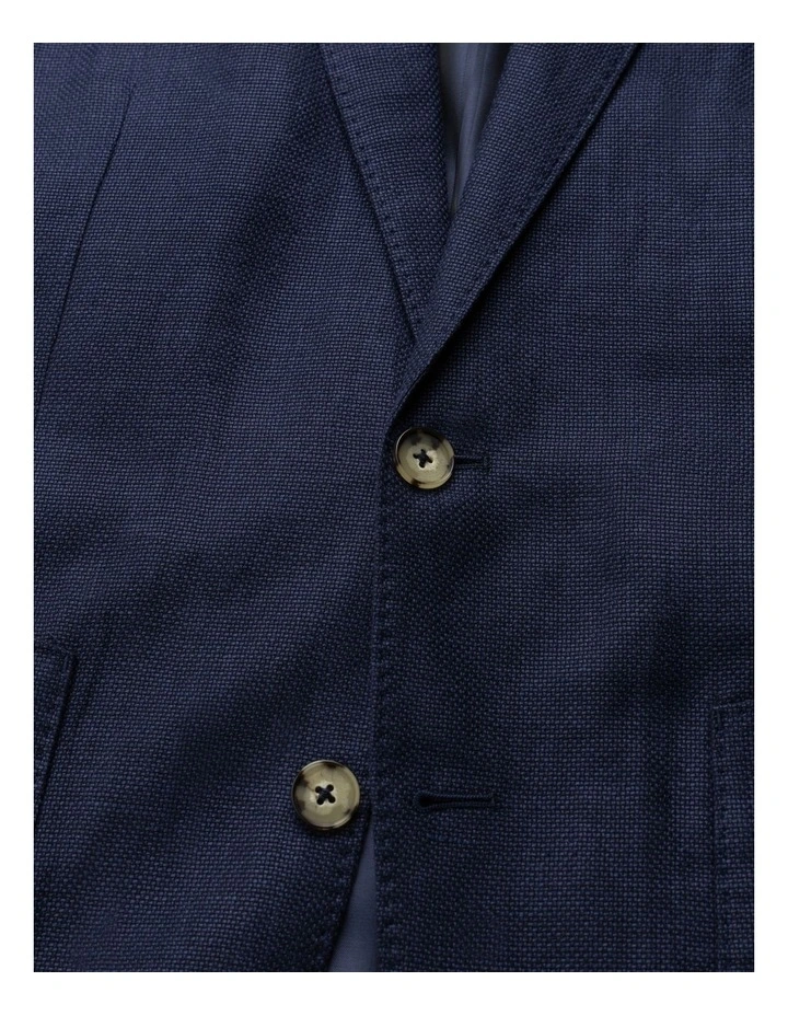 The Cascades Sports Fit Jacket in Midnight image 5