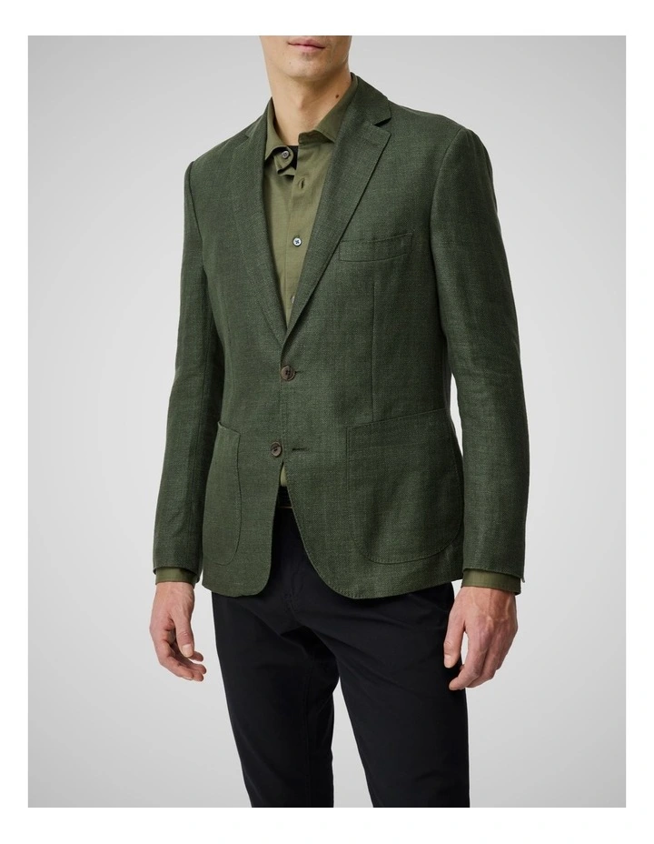 The Cascades Sports Fit Jacket in Bayleaf image 1