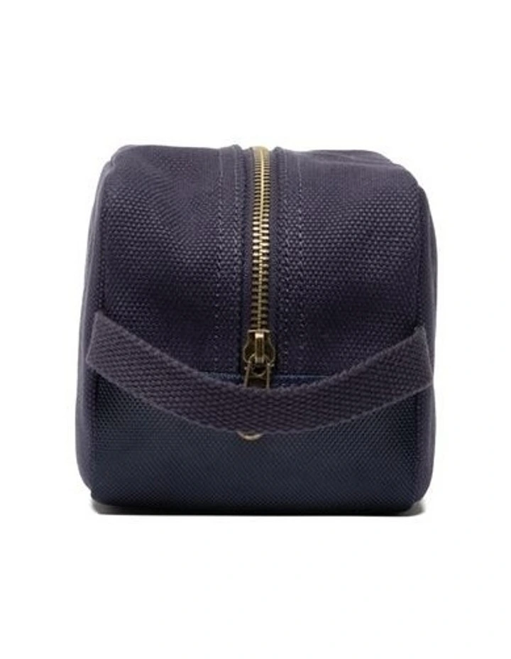 Ponsonby Wash Bag in Navy image 3