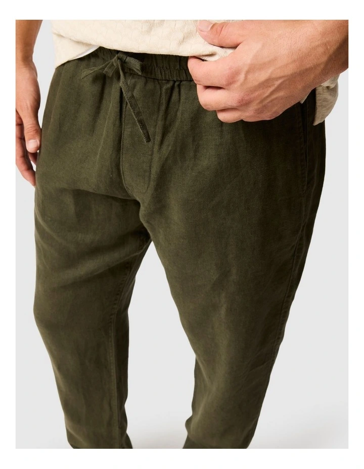 Linen Resort Pant in Dark Olive image 6