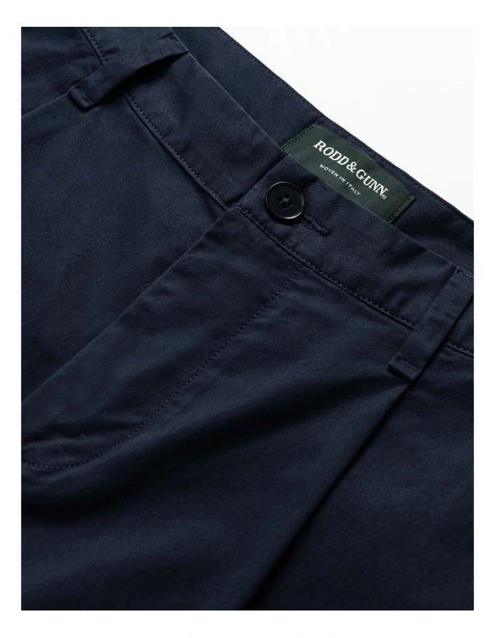 Egmont Village Relaxed Fit 9 Short in Navy image 5