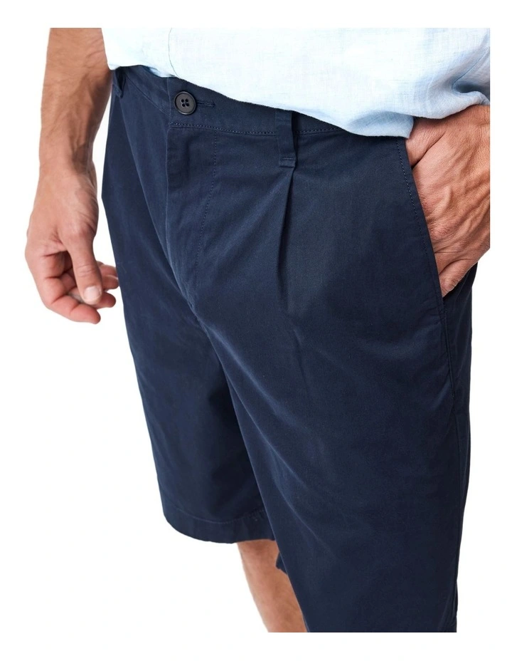 Egmont Village Relaxed Fit 9 Short in Navy image 6