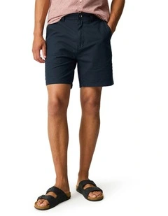 The Gunn 7 Short in Navy
