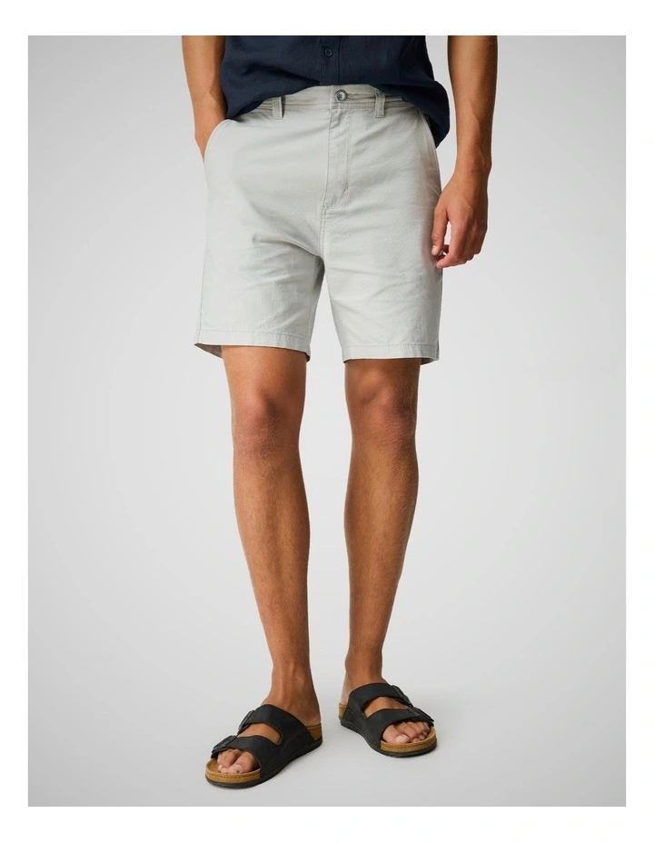 Bermuda Short 7" in Oatmeal image 1