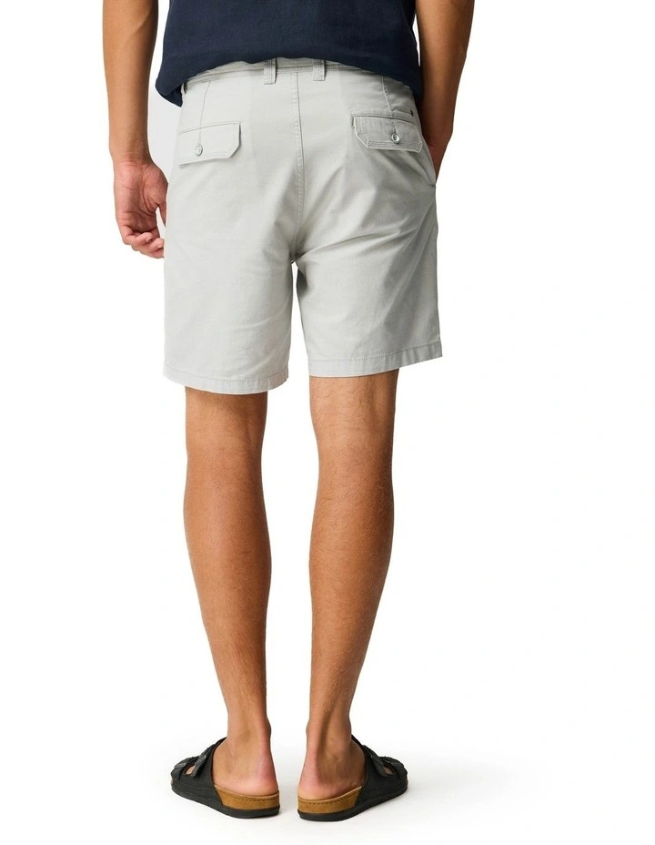 The Gunn 7 Short  in Oatmeal image 2