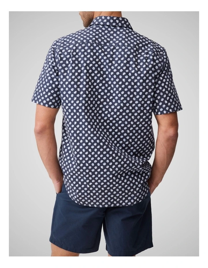 Thomsons Crossing Short Sleeve Shirt in Navy image 3