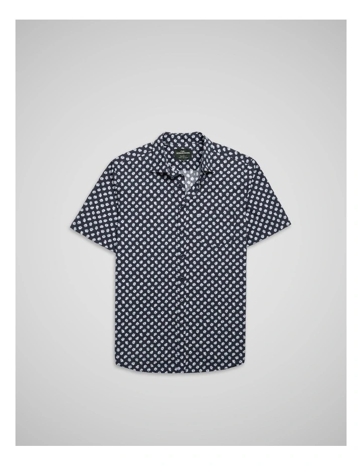 Thomsons Crossing Short Sleeve Shirt in Navy image 4