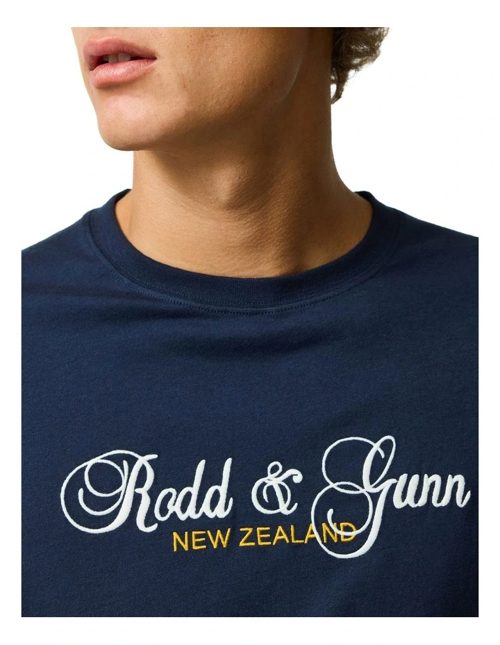 Wendon Valley Tee in Eclipse image 6