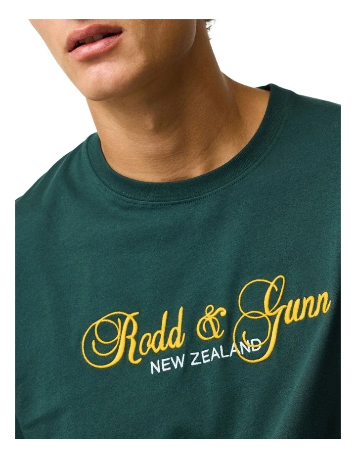 Wendon Valley Tee in Forest image 6