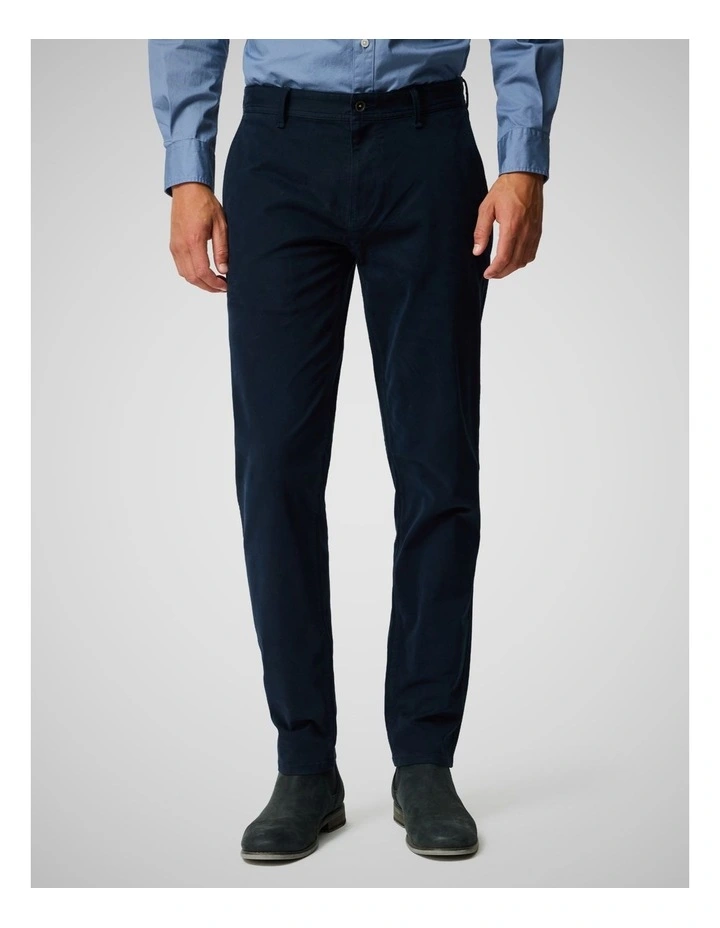 Thomas Road 2.0 Chino Pant Long Leg in Navy image 1