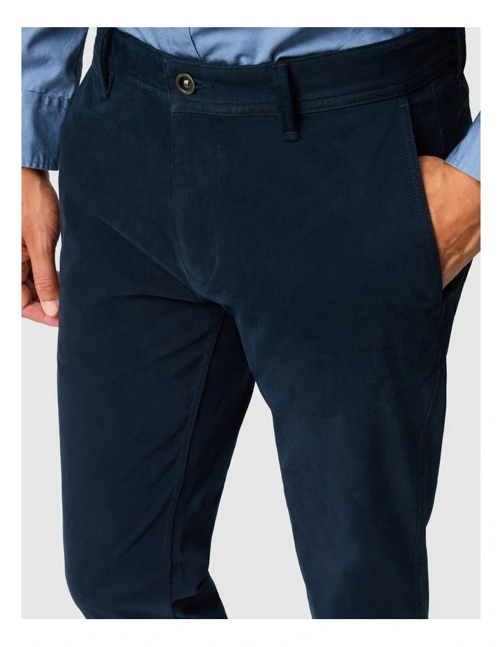 Thomas Road 2.0 Chino Pant Long Leg in Navy image 6