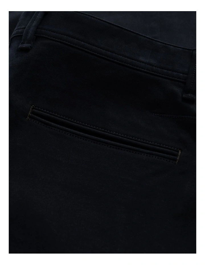 Thomas Road 2.0 Chino Pant Long Leg in Navy image 7