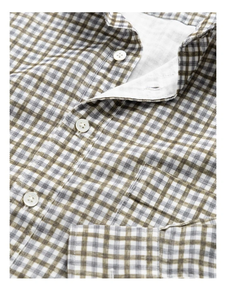 Gledknowe Long Sleeve Sports Fit Shirt in White image 5