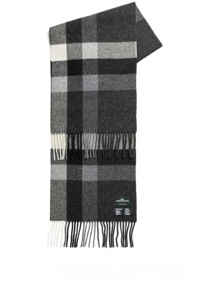 Jervois Road Scarf in Nero image 1