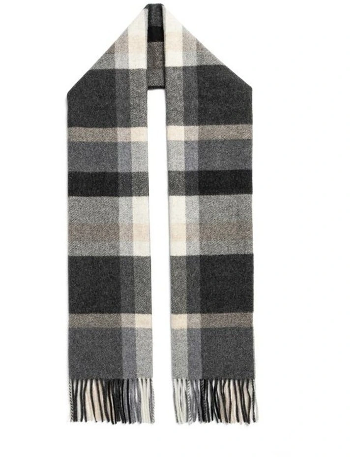 Jed Valley Scarf in Grigio image 2