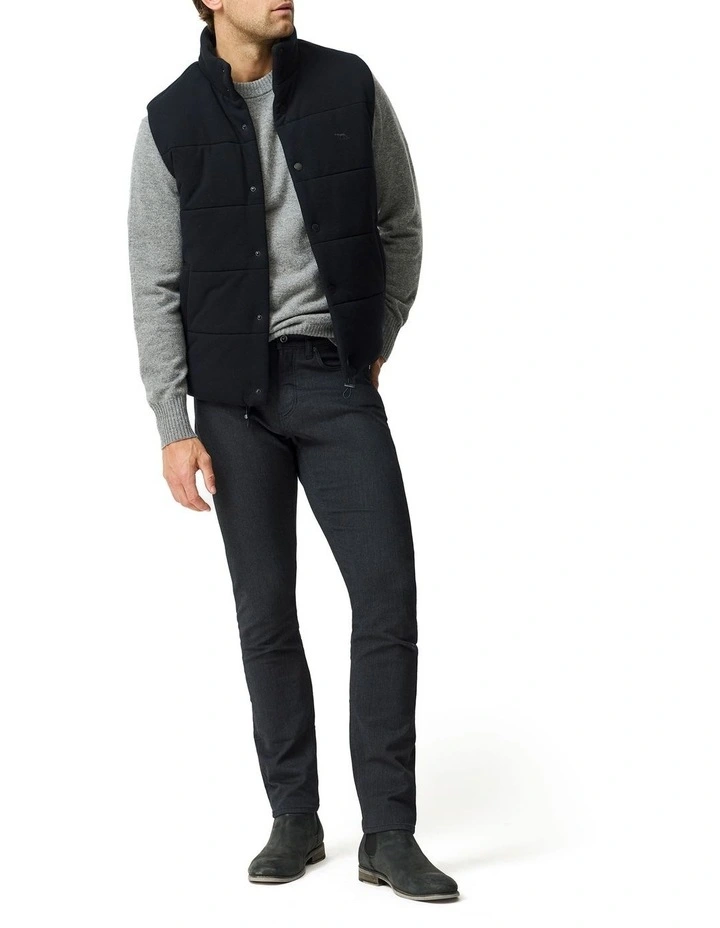 Lake Ferry Vest in Onyx image 2