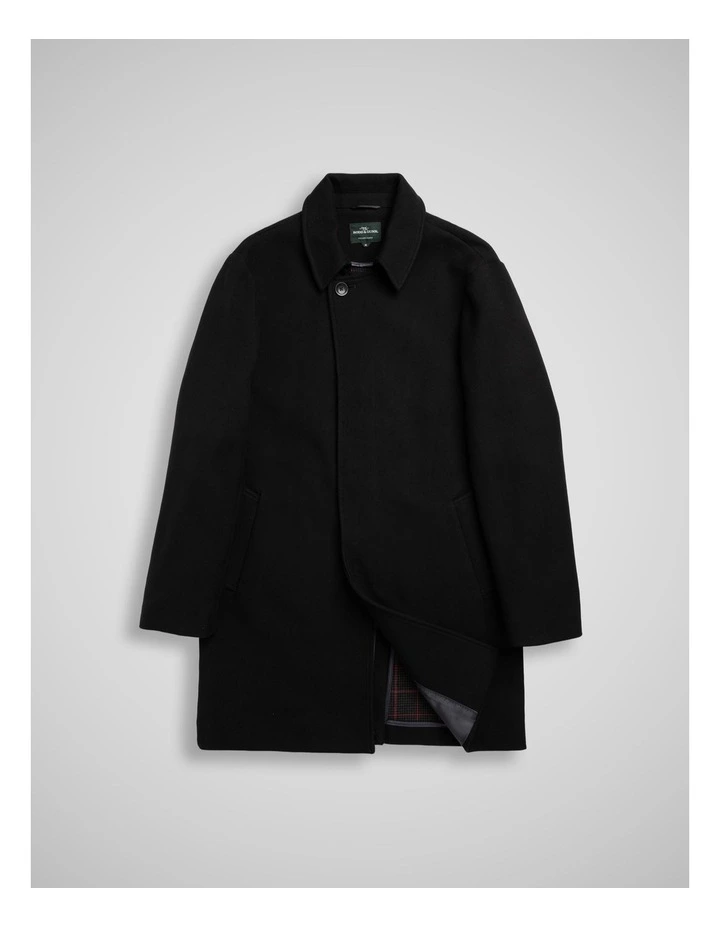 Taranaki Coat in Onyx image 4