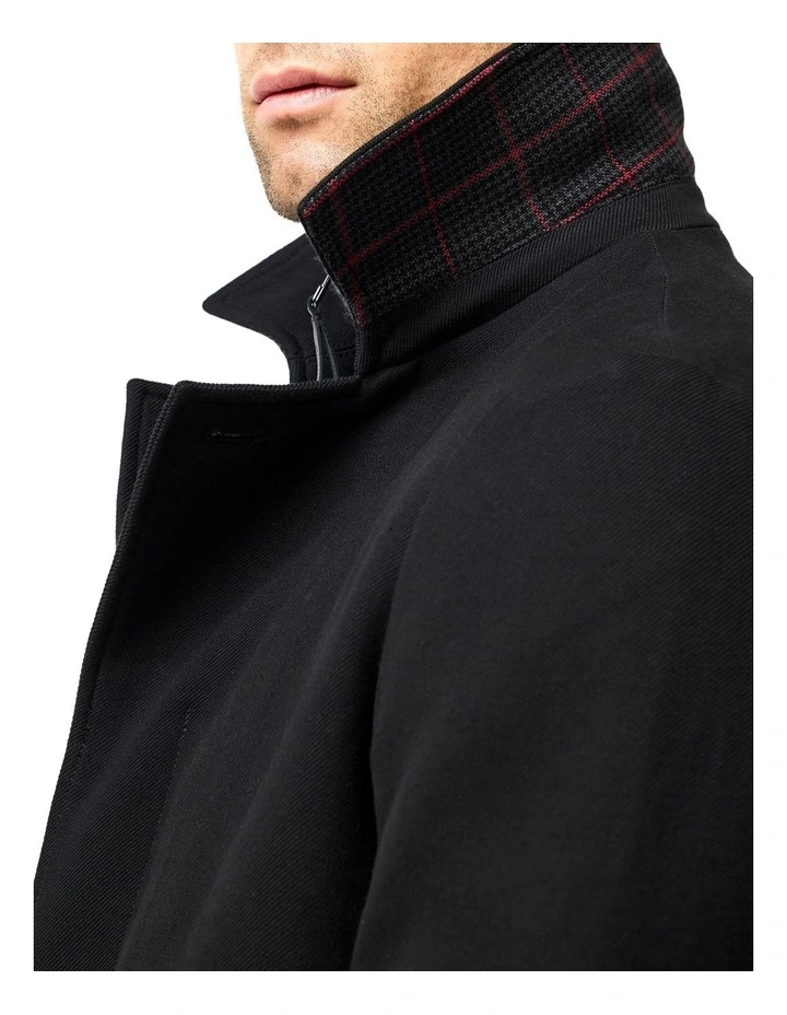 Taranaki Coat in Onyx image 6