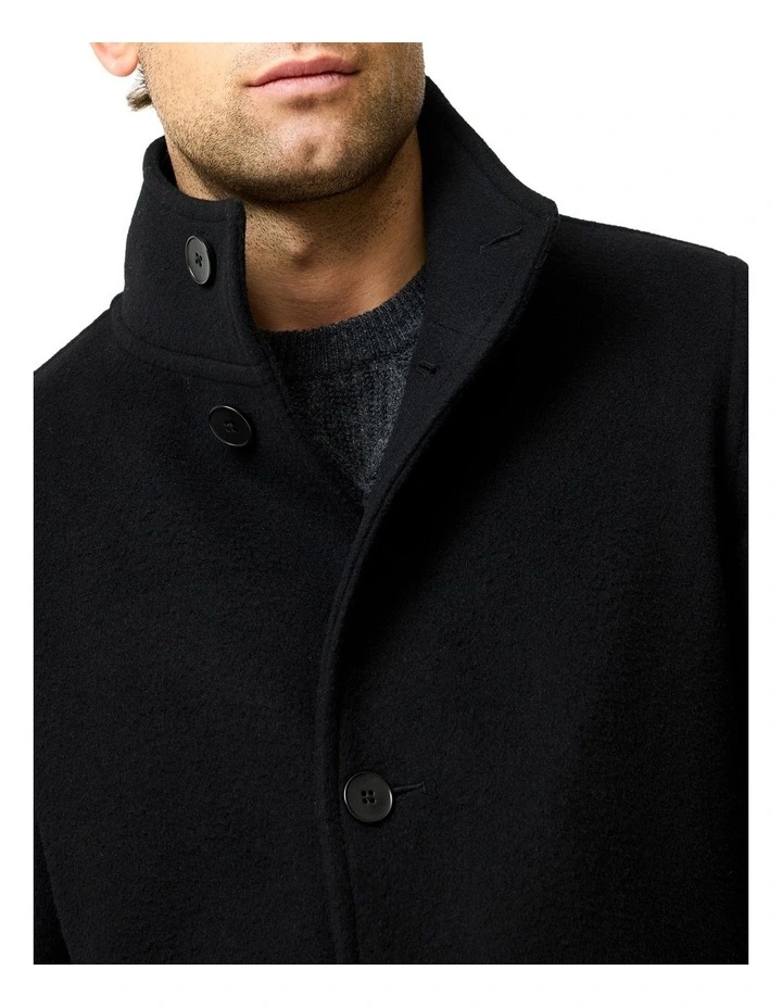 Guards Bay Coat in Onyx image 6