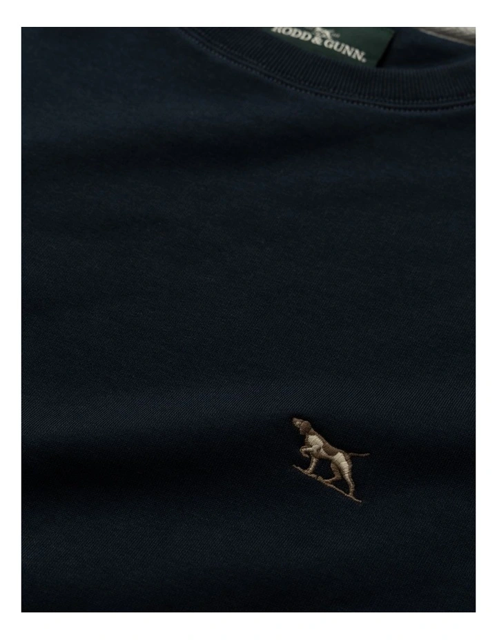 Otago Crew Neck Sweat in Eclipse image 5