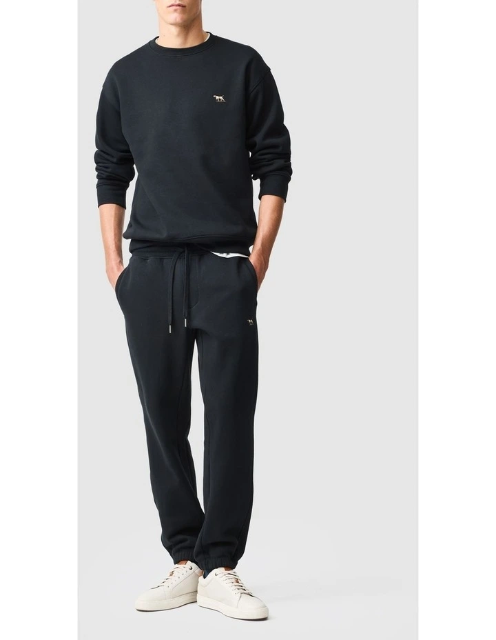 Otago Track Pant in Noir image 2