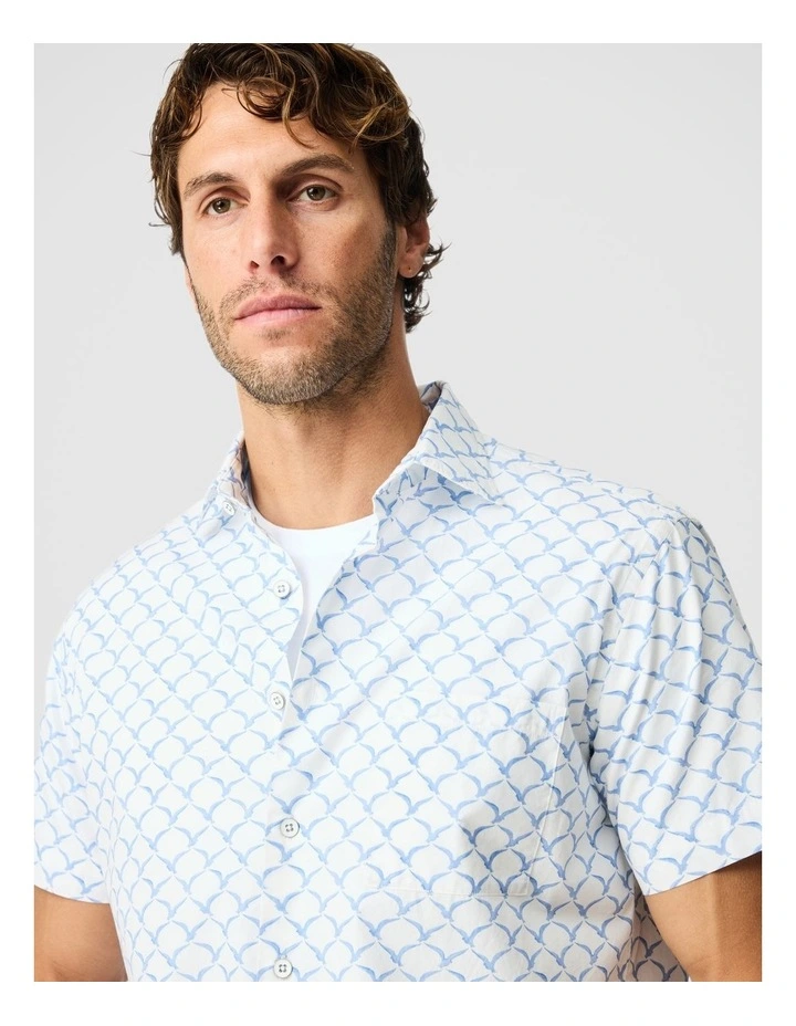 Parkside Short Sleeve Shirt in Sky image 6