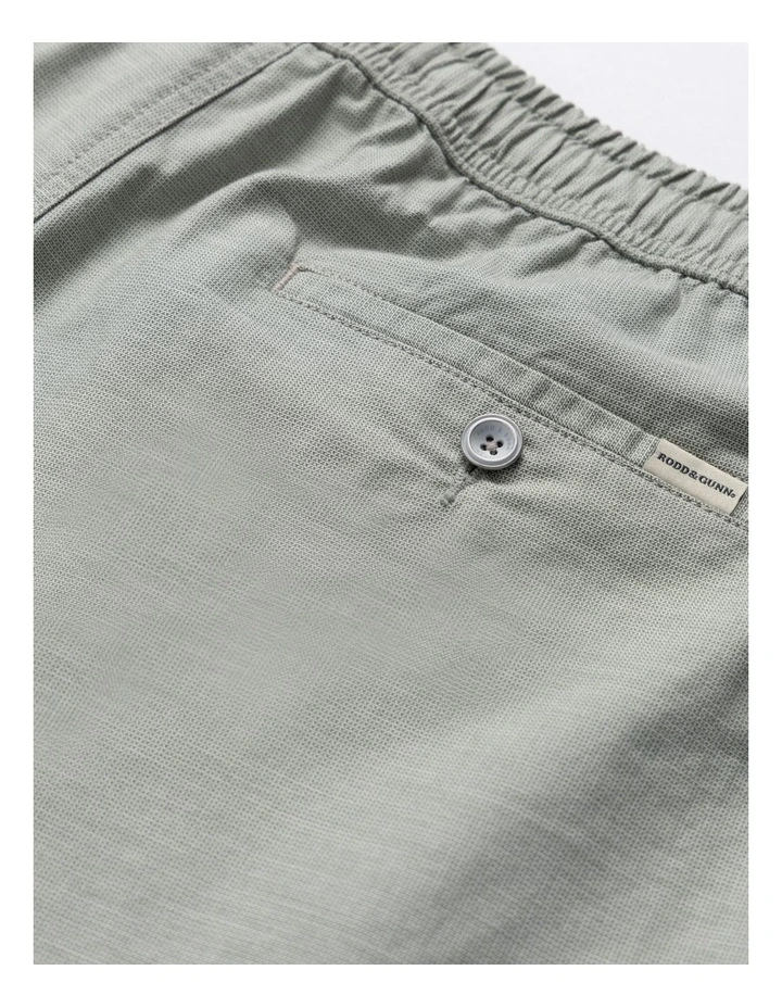 Gunn 7 Resort Short in Artichoke image 7