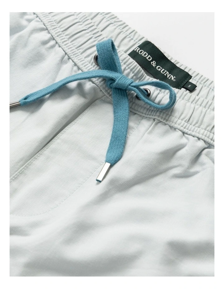 Gunn 7 Resort Short in Ceramic image 5