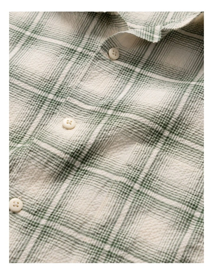 Northern Pond Short Sleeve Shirt in Meadow image 5