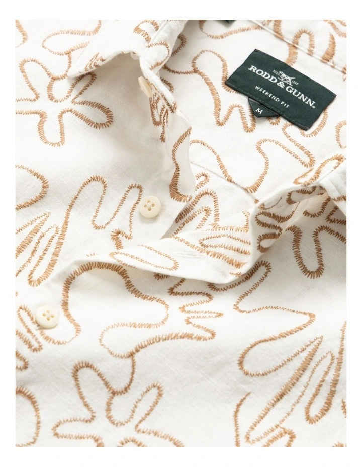 Mackay Point Short Sleeve Shirt in Dune image 5