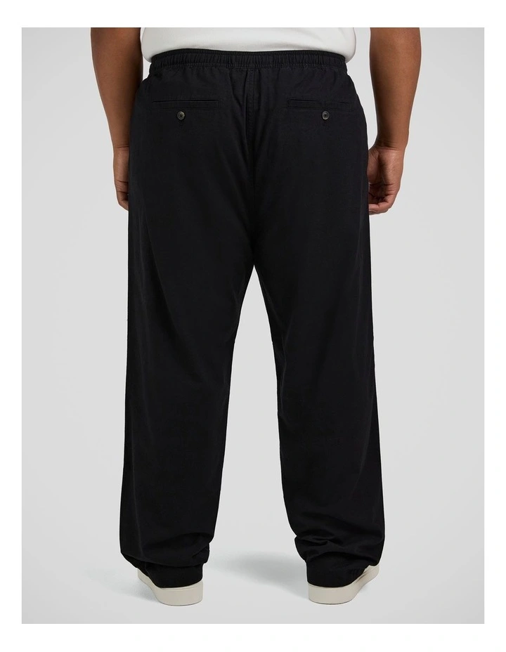 Madrid Linen Blend Pant in Black image 2