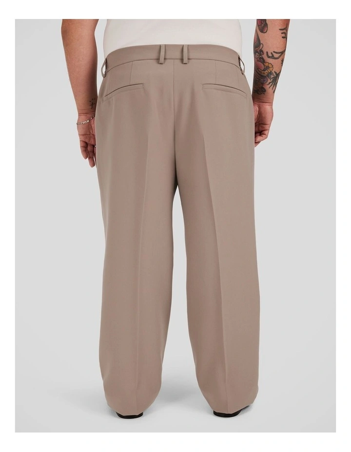 Marlon Relaxed Fit Trouser in Taupe image 2