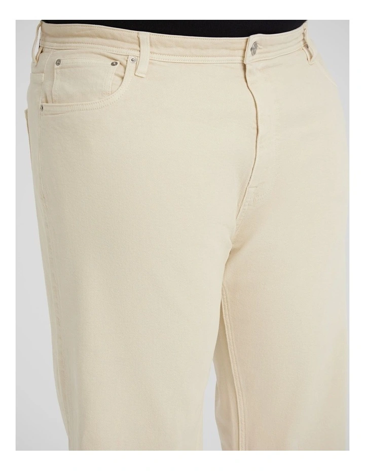 Denzel Relaxed Fit Jean in Chalk image 3