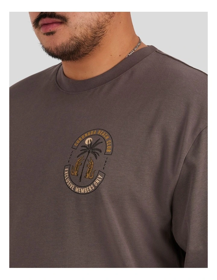 Beach Club Relaxed Tee in Mid Grey image 3