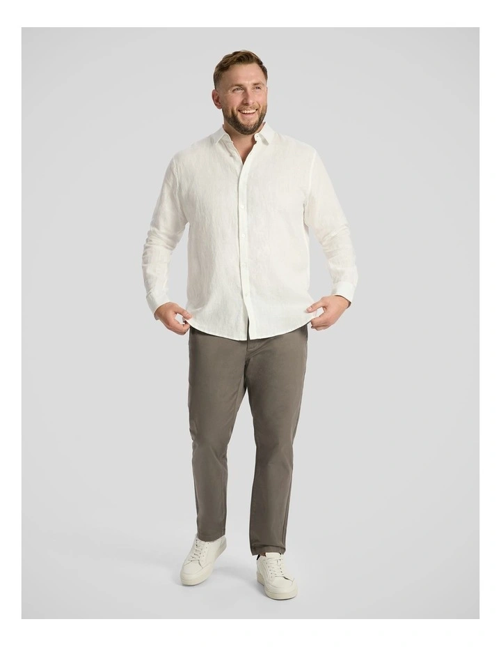 Ledger Stretch Chino in Walnut image 4