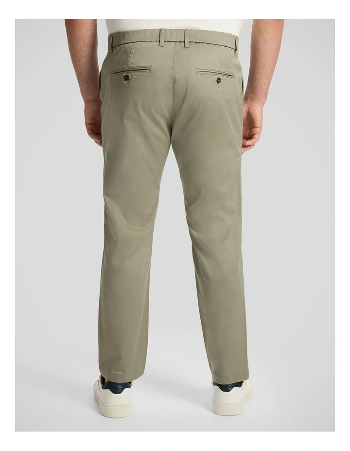Ledger Stretch Chino in Moss image 2