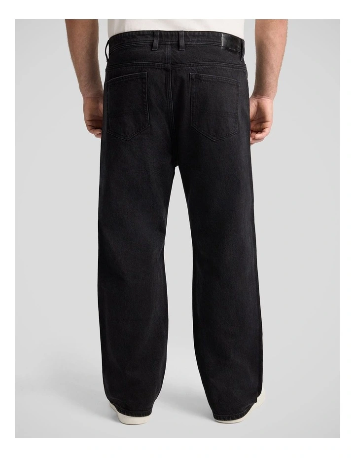 Denzel Relaxed Fit Jean in Black image 2