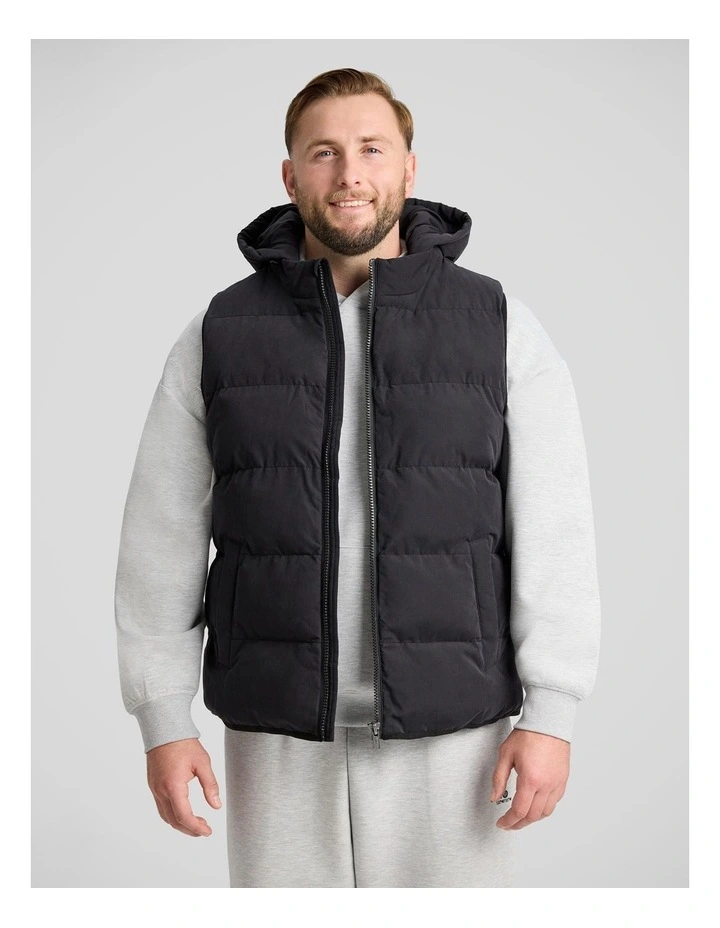 Fargo Puffer Vest in Black image 1