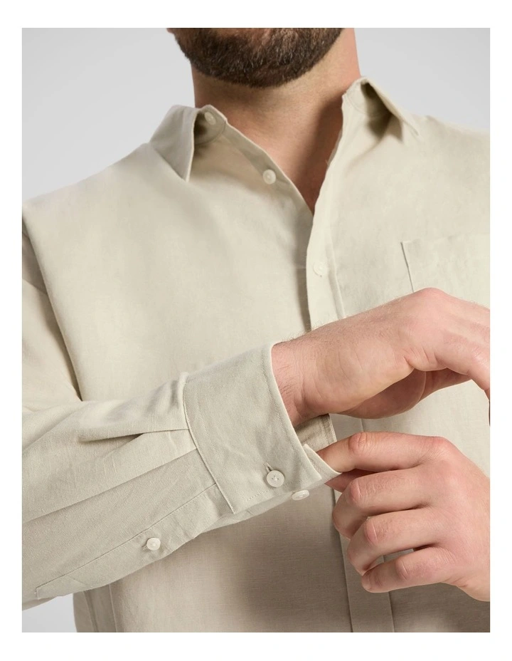 Anders Linen Shirt in Latte image 5