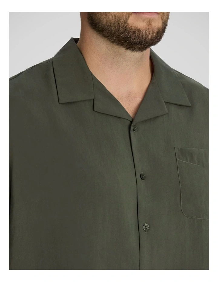 Lando Boxy Fit Shirt in Olive image 3