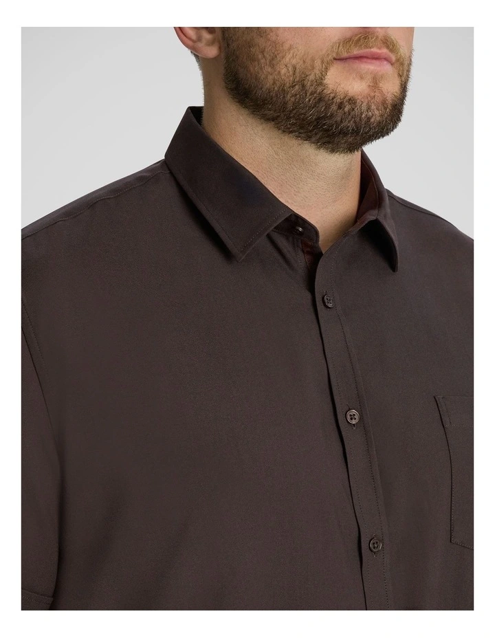 Deniro Stretch Shirt in Chocolate image 3